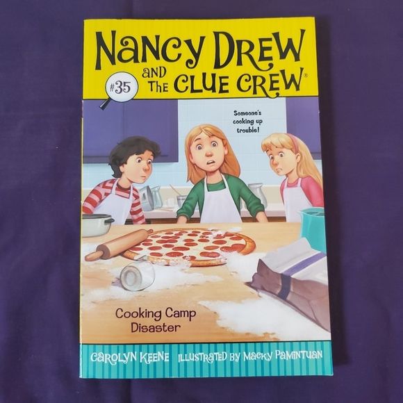 2 Book Bundle Nancy Drew and the Clue Crew Book Set of 2 #34 and #35 Vintage - Picture 3 of 12